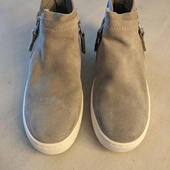 Dolce Vita Grey Suede Zip Shoes - Picture 2 of 7